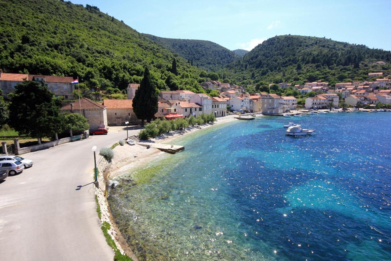 Apartments And Rooms By The Sea Racisce, Korcula - 4341 Eksteriør billede