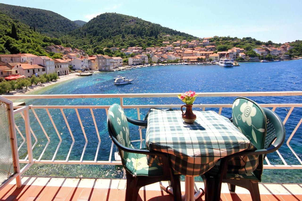Apartments And Rooms By The Sea Racisce, Korcula - 4341 Eksteriør billede