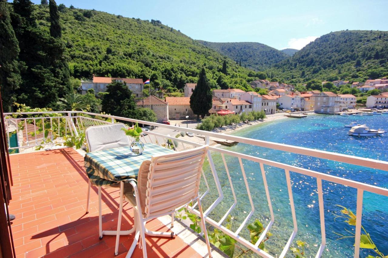 Apartments And Rooms By The Sea Racisce, Korcula - 4341 Eksteriør billede